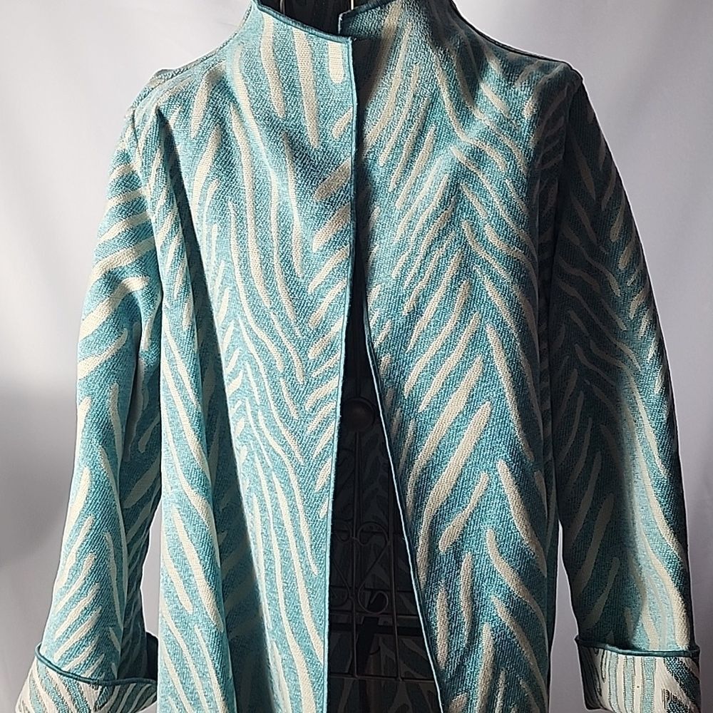 Reversible Aqua & Winter White Tapestry Open Jacket Sturdy Oversized Medium